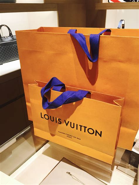 louis vuitton e shopping|louis vuitton shopping website.